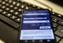 Plantão Tira Dúvidas auxilia contribuintes de Manaus sobre declaração do IR