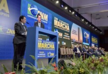 Senador Eduardo Braga reafirma compromisso com a pauta municipalista