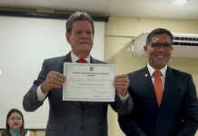 Fernando Vieira e vice são diplomados em Presidente Figueiredo