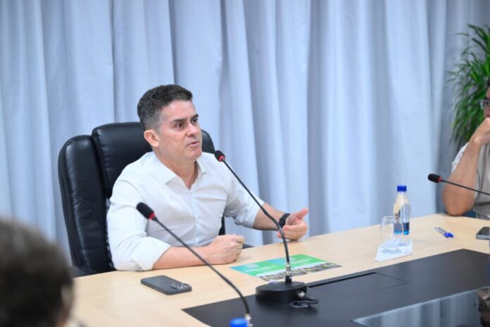 Prefeito David Almeida destaca avanço da construção do Plano Municipal de Saneamento Básico 3