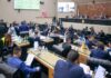 Governo e deputados “torram” duodécimo do TJAM com aumento de emendas