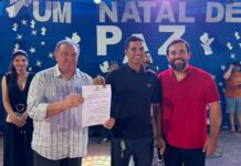 Átila Lins entrega obras e anuncia novos investimentos em Fonte Boa, sua terra natal