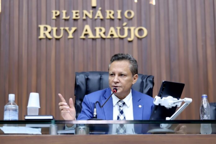 Adjuto-Afonso-garante-reajuste-anual-a-beneficio-pago-aos-hansenianos-no-Amazona-scaled