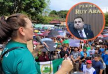 URGENTE | Professores vão às ruas e Cidade enfrenta a primeira crise na Educação